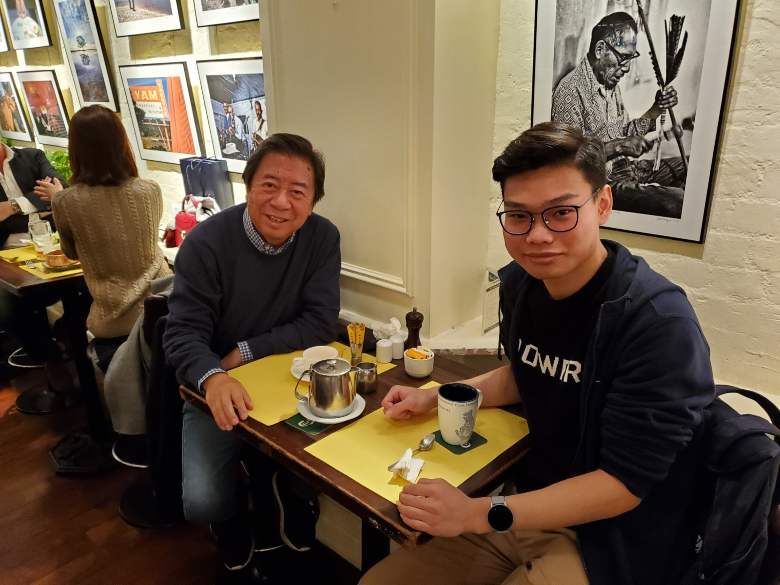 Photo_Patrick_Tung_Meeting_with_Peter_Pao