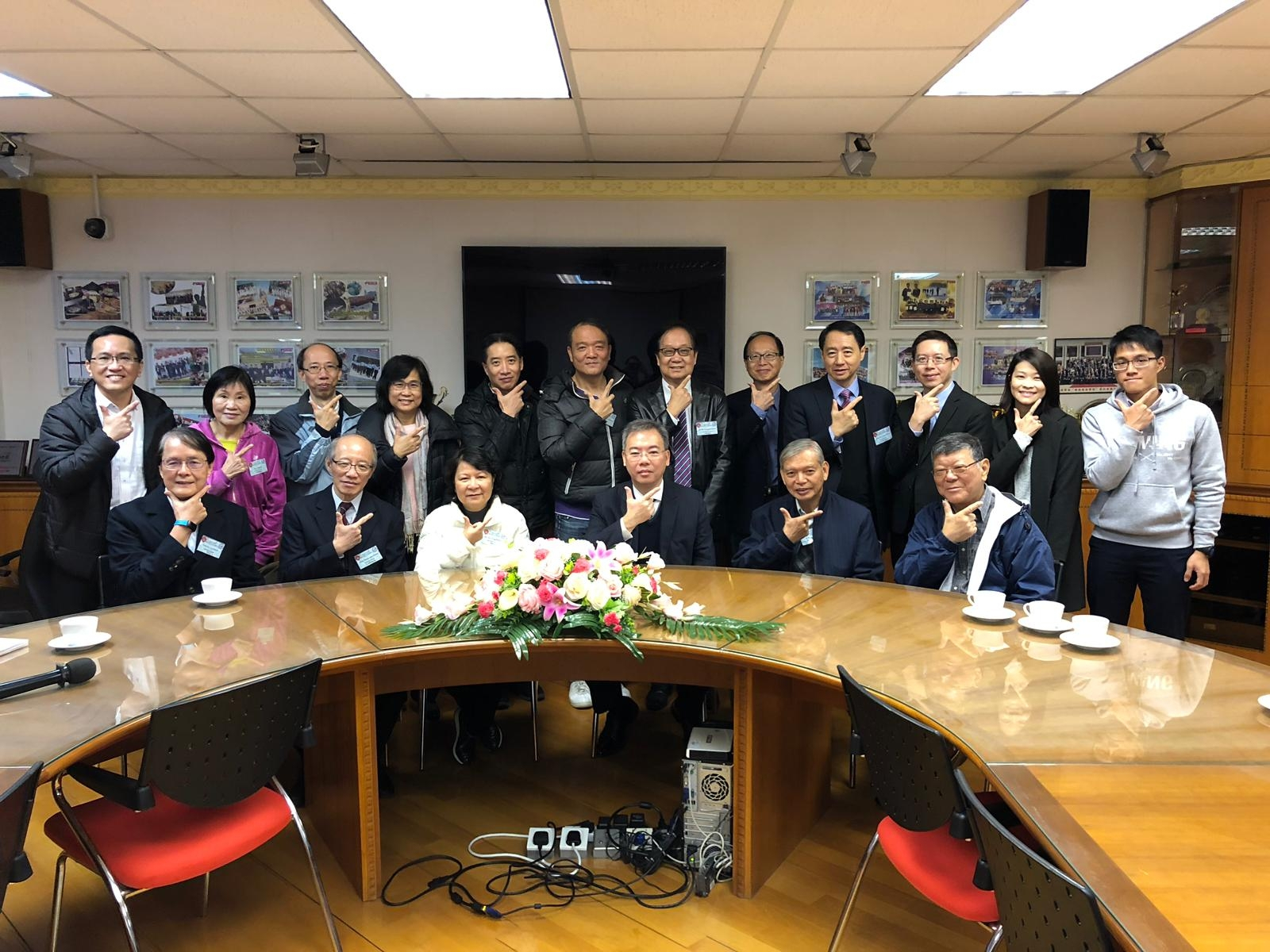 WhatsApp_Image_2018-12-10_at_11.58.25_AM_(1)