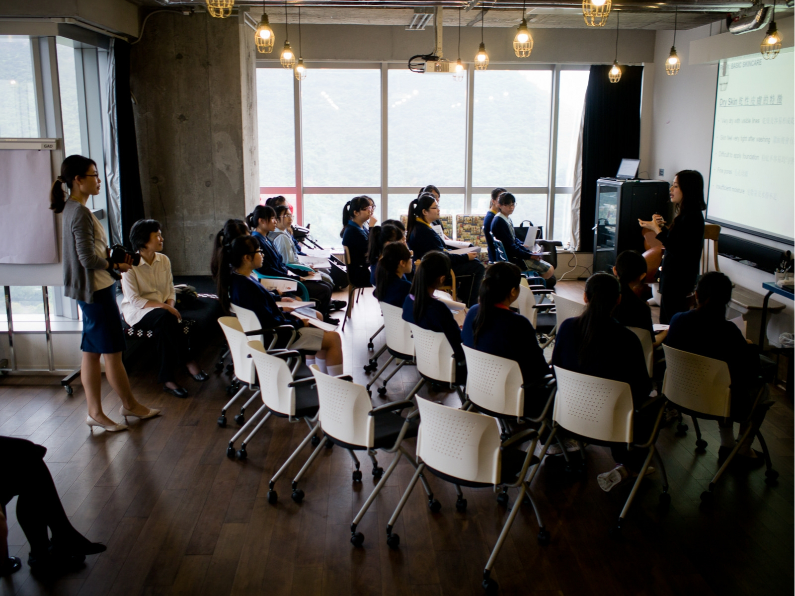 13908573083_f2b75dee28_h