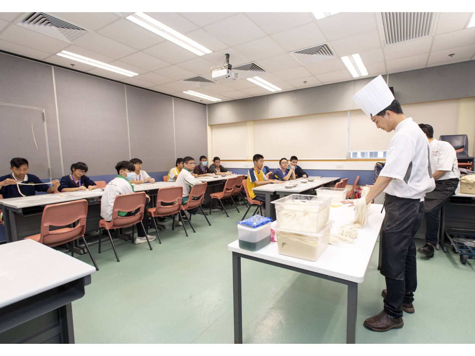 042118_WeCan_DSC3770