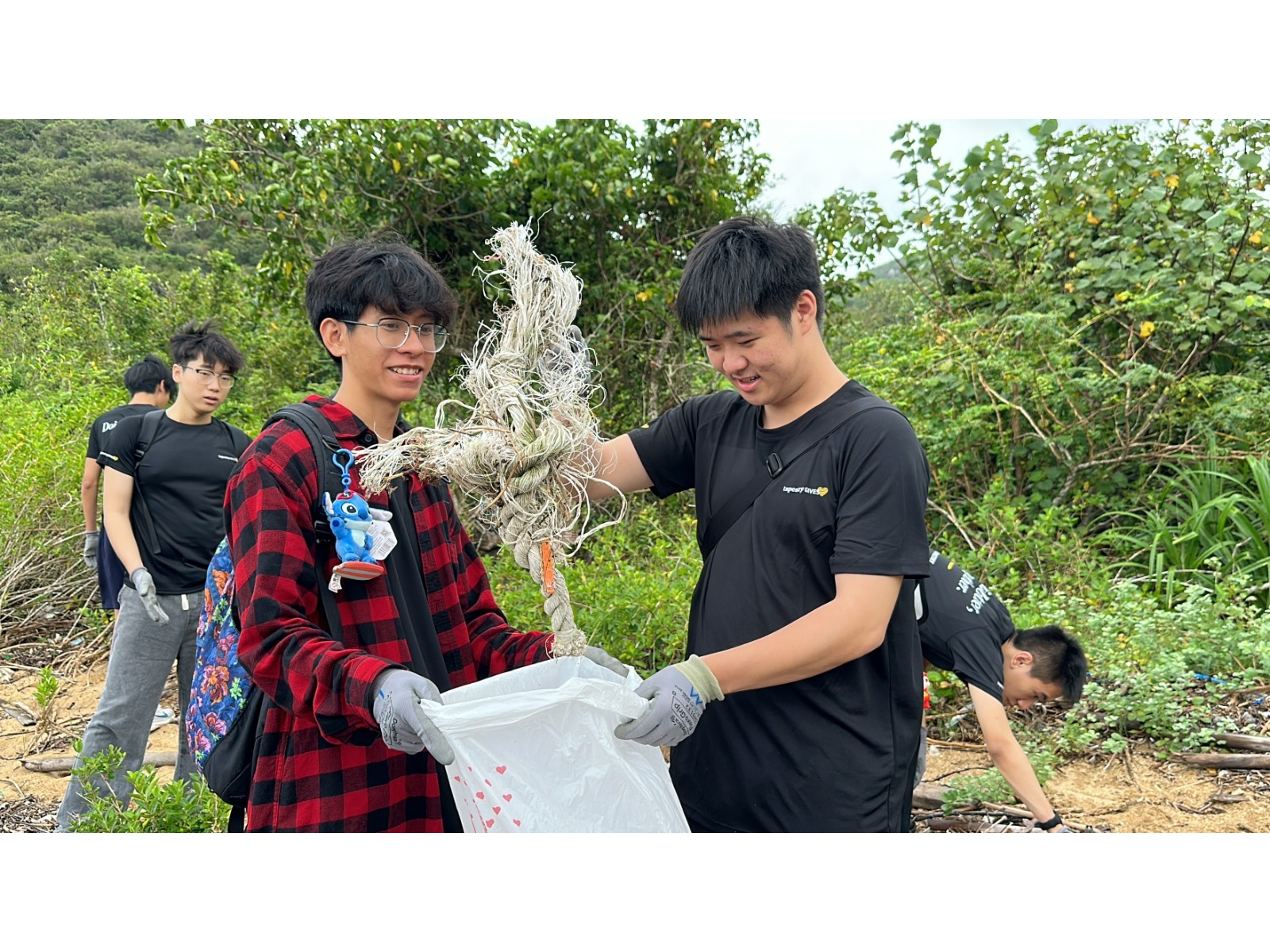 WhatsApp_Image_2023-12-14_at_8.41.36_PM