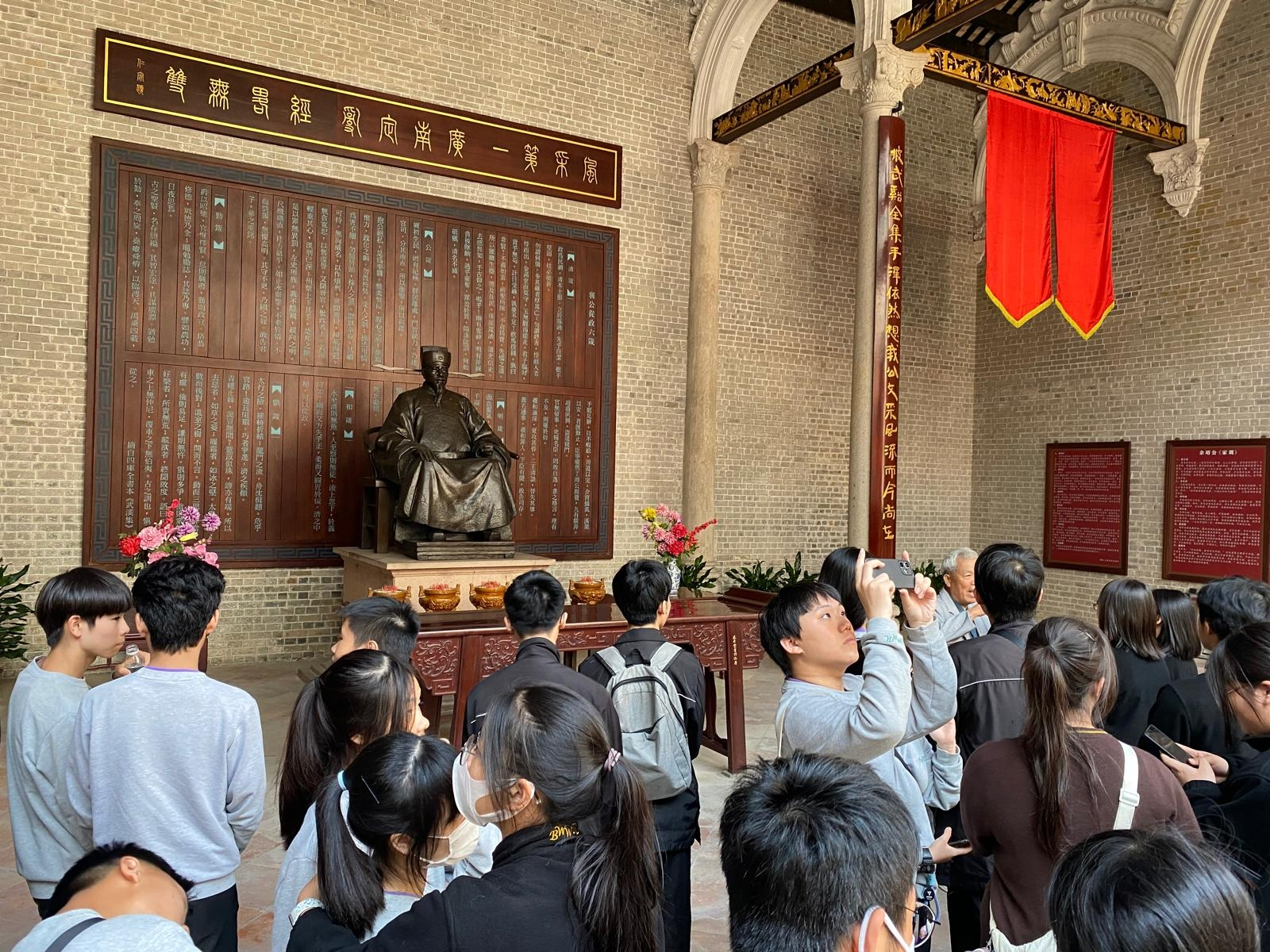 WhatsApp-Image-2024-12-09-at-11.04.24-3