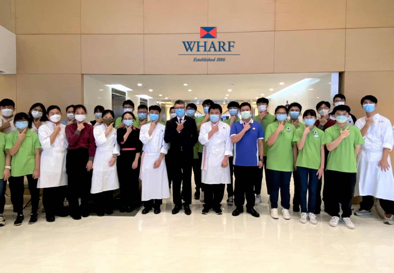 1.-210809-Project-WeCan-Job-Tasting-2021_Group-photo-with-SN