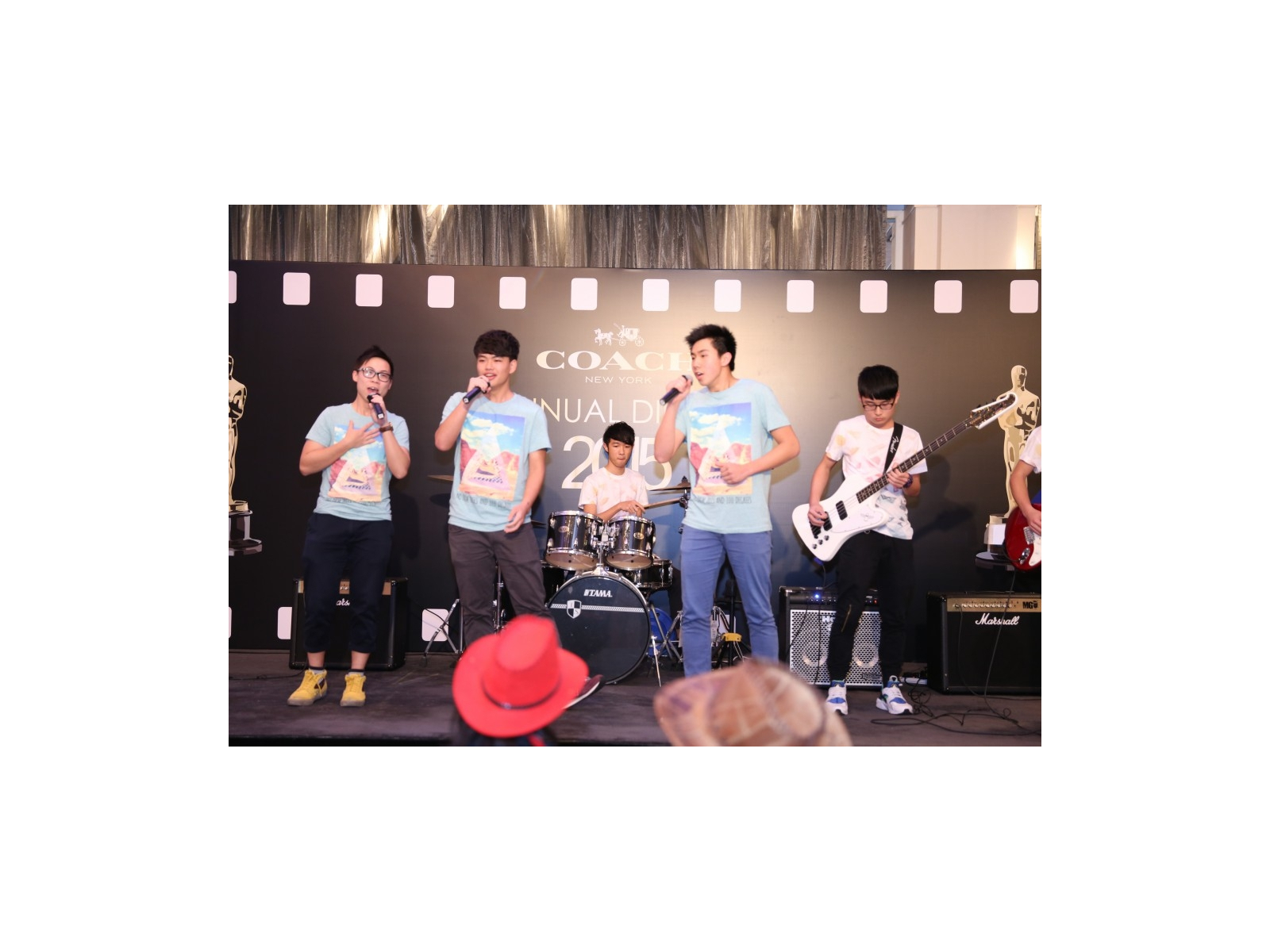 127319066@N07_16891876301_Coach-Annual-Dinner-HK-2015-1024x683