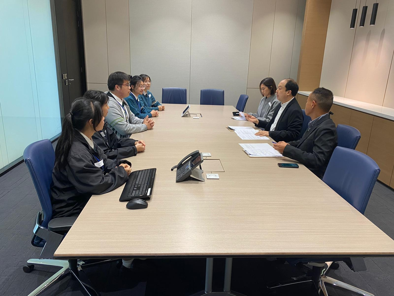 WhatsApp_Image_2023-12-13_at_18.57.43