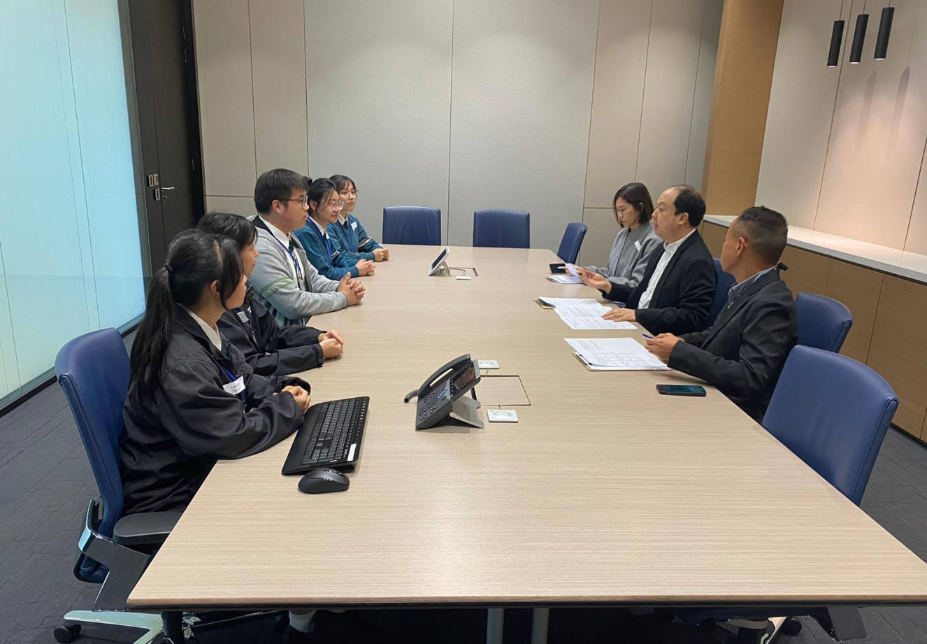 WhatsApp-Image-2023-12-13-at-18.57.43